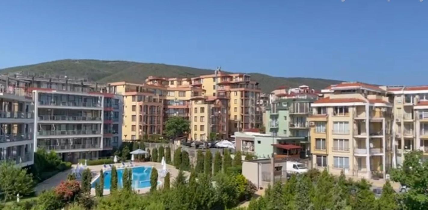 Sun Wave Apartment Presige Sveti Vlas Ruang foto